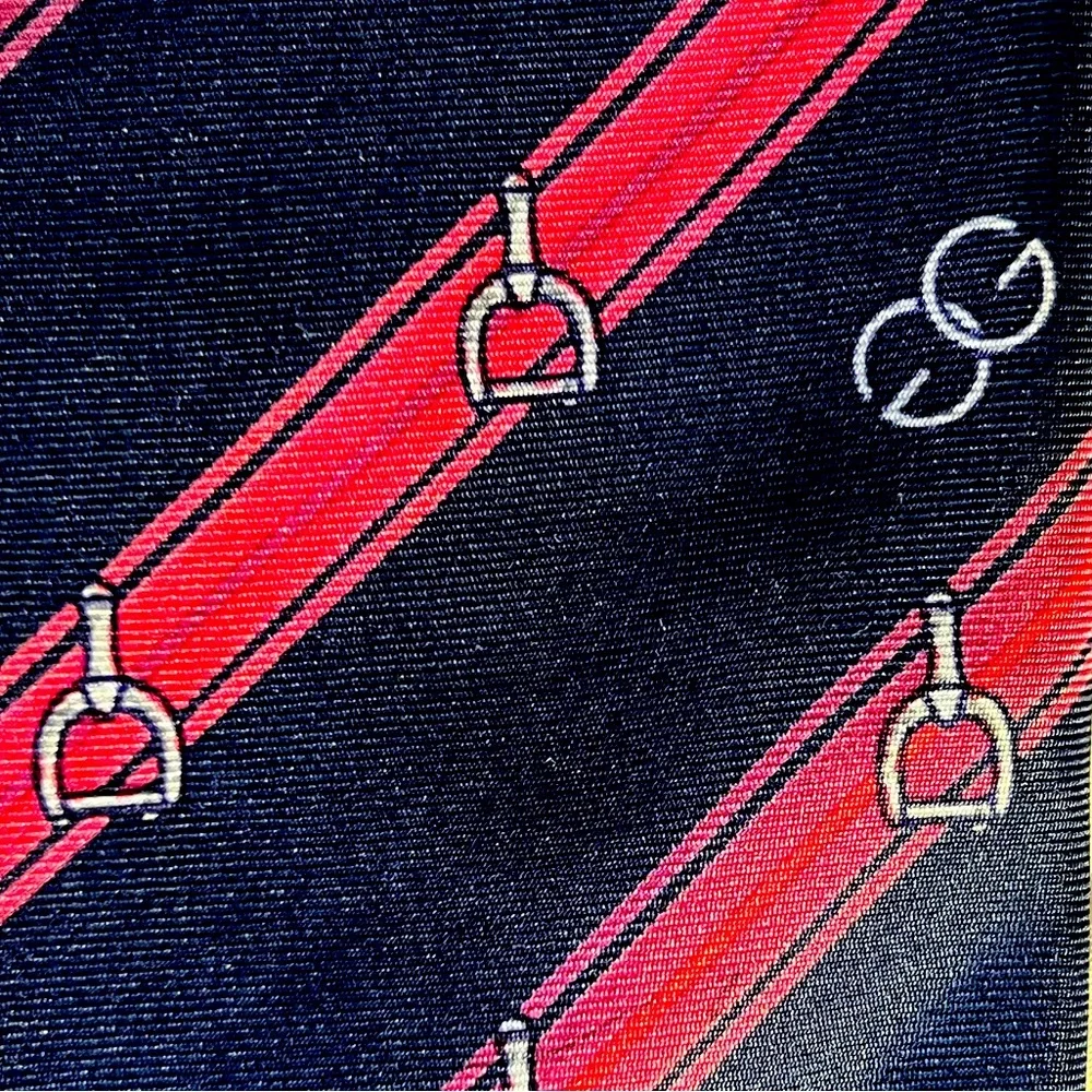 Vintagee Gucci silk tie with classic stirrup design - Picture 2 of 4